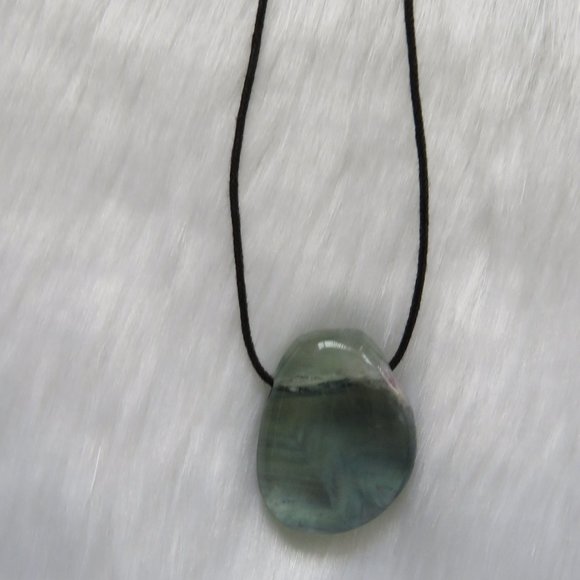 Aquamarine Blue Beryl Crystal Necklace - Picture 3 of 4